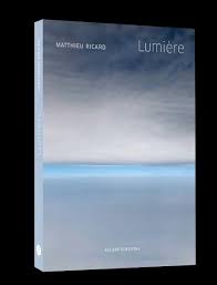 Le dernier merveilleux livre de Matthieu Ricard. Un formidable support pour méditer. Editions Allary